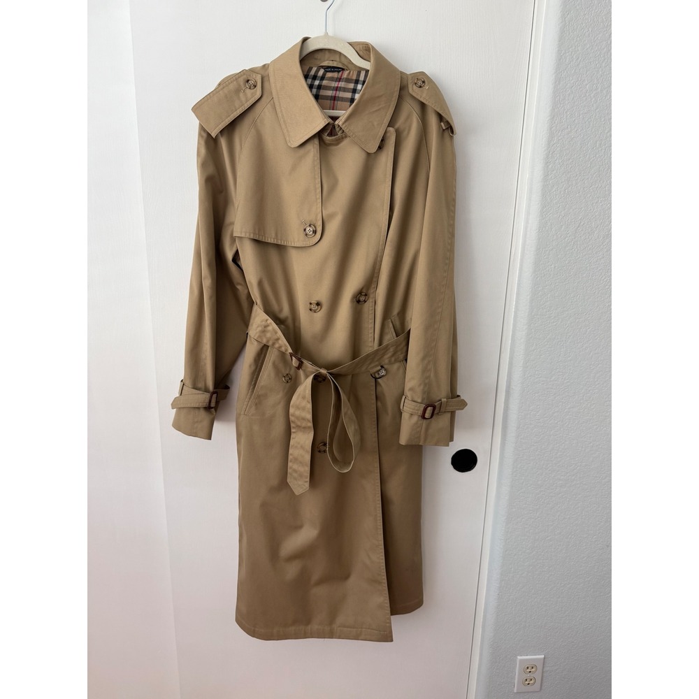 Burberrys Vintage Trench Coat Tan Khaki Nova Check Lining Belted Size 42 Regular